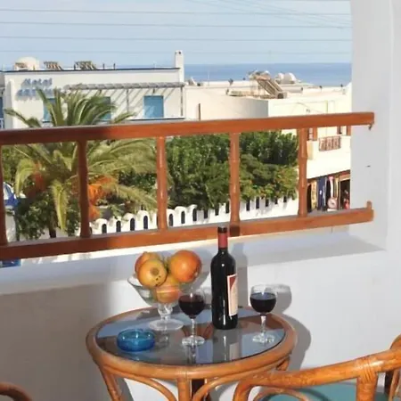 Sunflower Santorini מלון